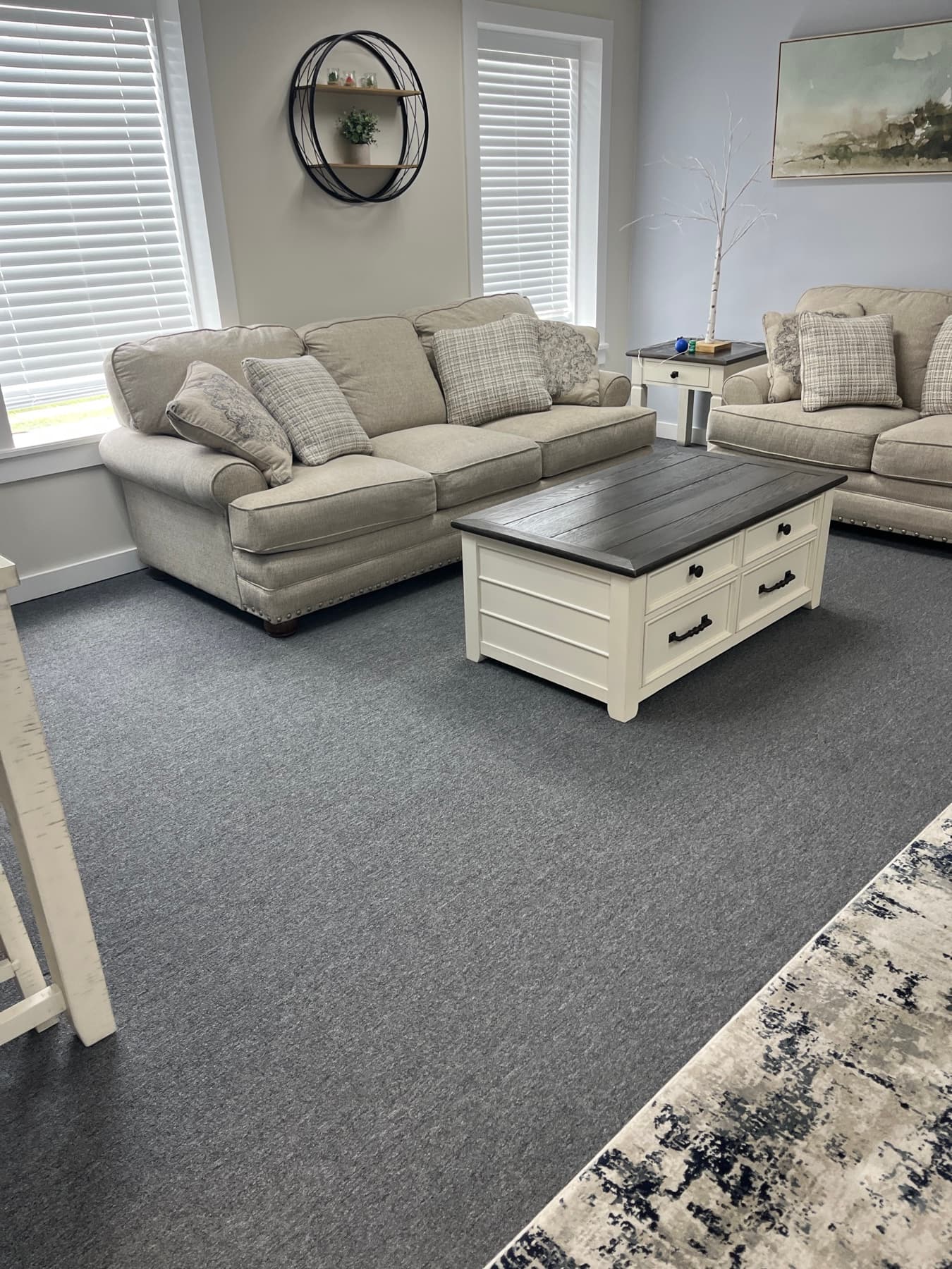 Waiting lounge and common seating area after commercial cleaning. — Hunterdon County, NJ. Patriotic Office Cleaning.